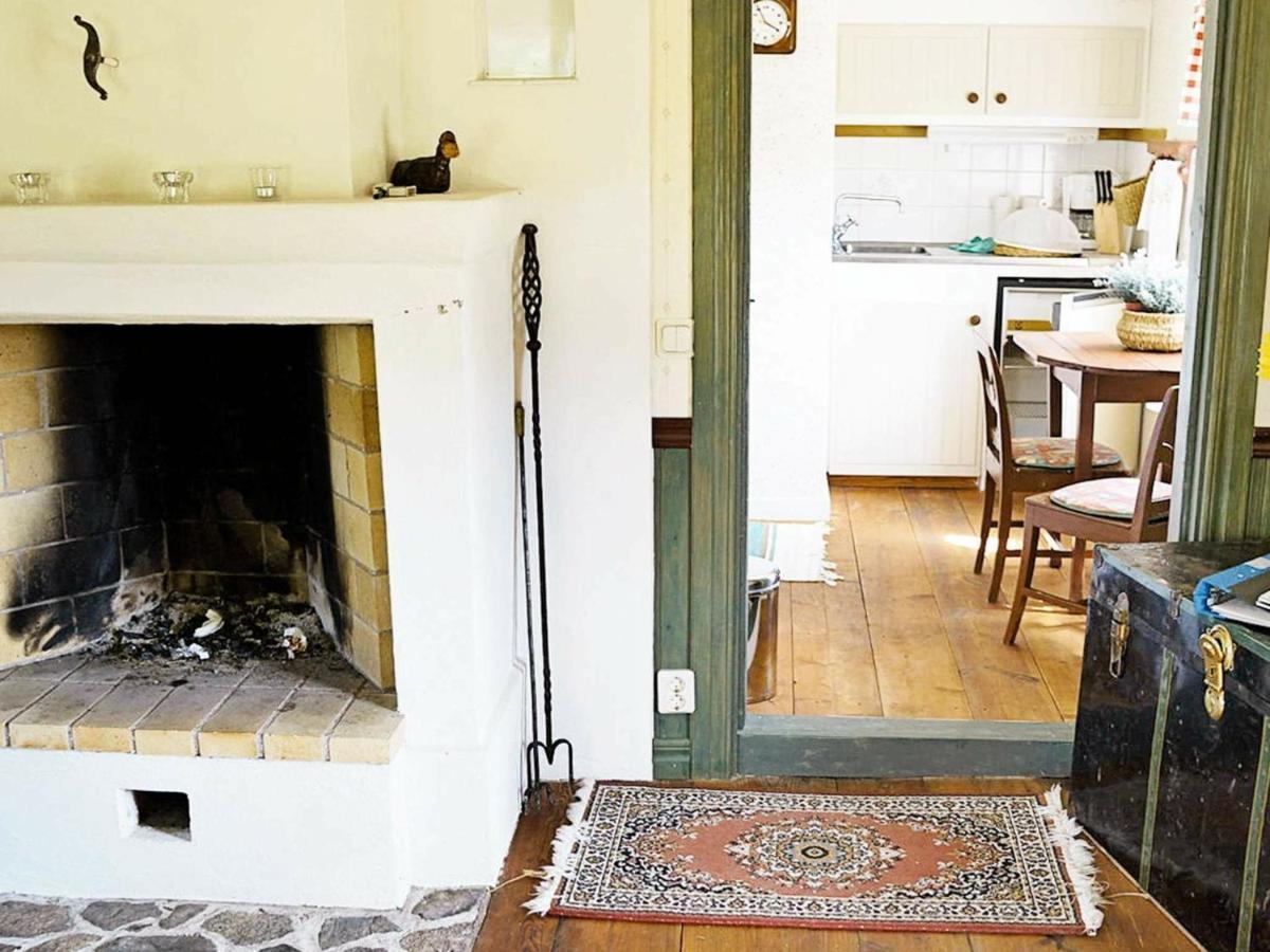 4 Person Holiday Home In Ankarsrum Hult  Exterior foto